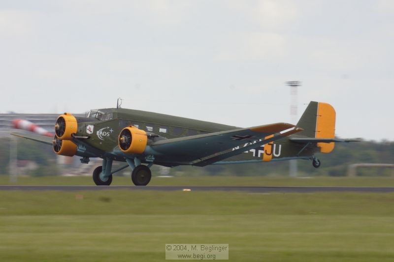 040516_115829_111l_std.jpg